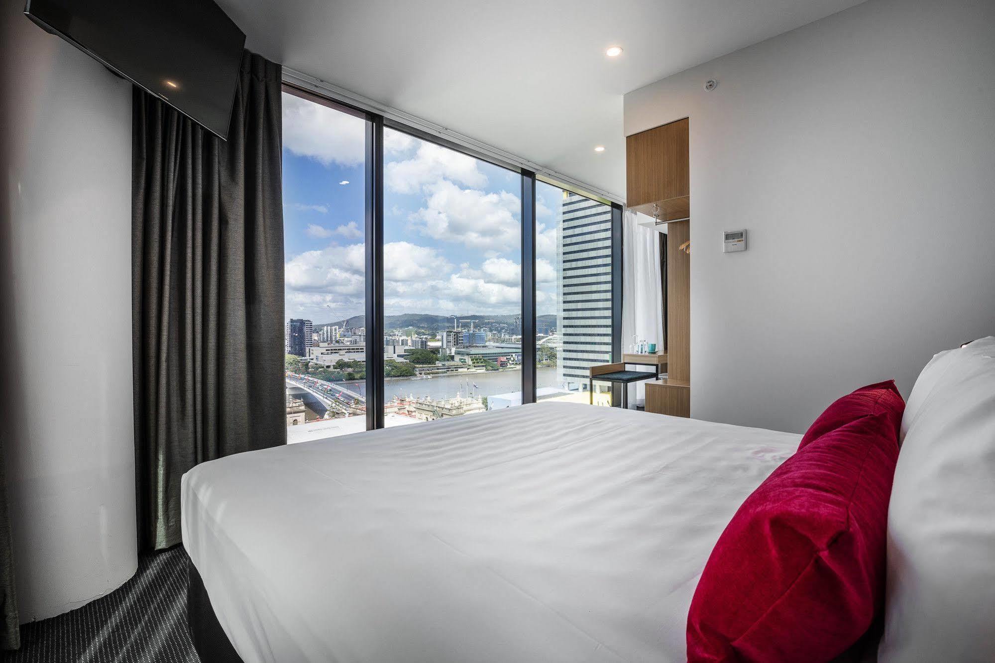 Ibis Styles Brisbane Elizabeth Street Hotell Exteriör bild
